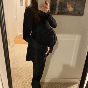 Motherhood Maternity black long sleeve turtleneck babydoll top